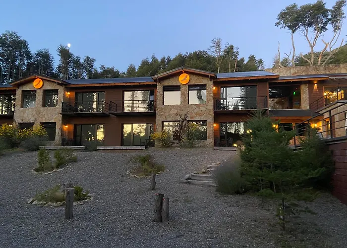 Cabañas y Hosteria El Condor Pasa VLA Villa La Angostura